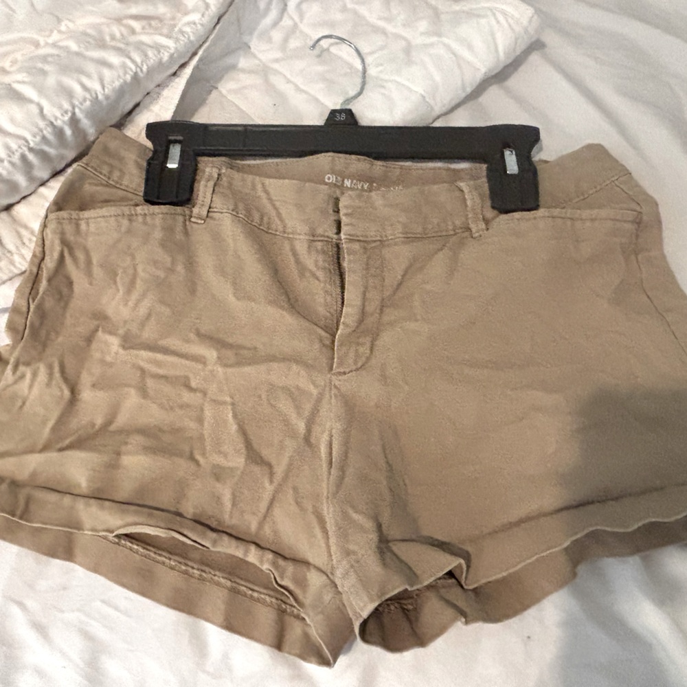Old navy Khaki shorts